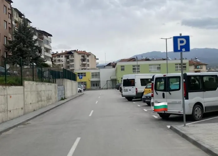 Djanina 3 * サンダンスキ