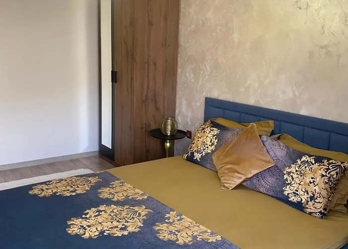 Djanina 3 * サンダンスキ